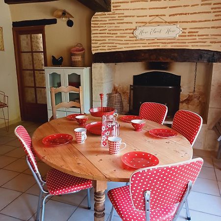 Gite Moulin De Lausseignan Barbaste Esterno foto